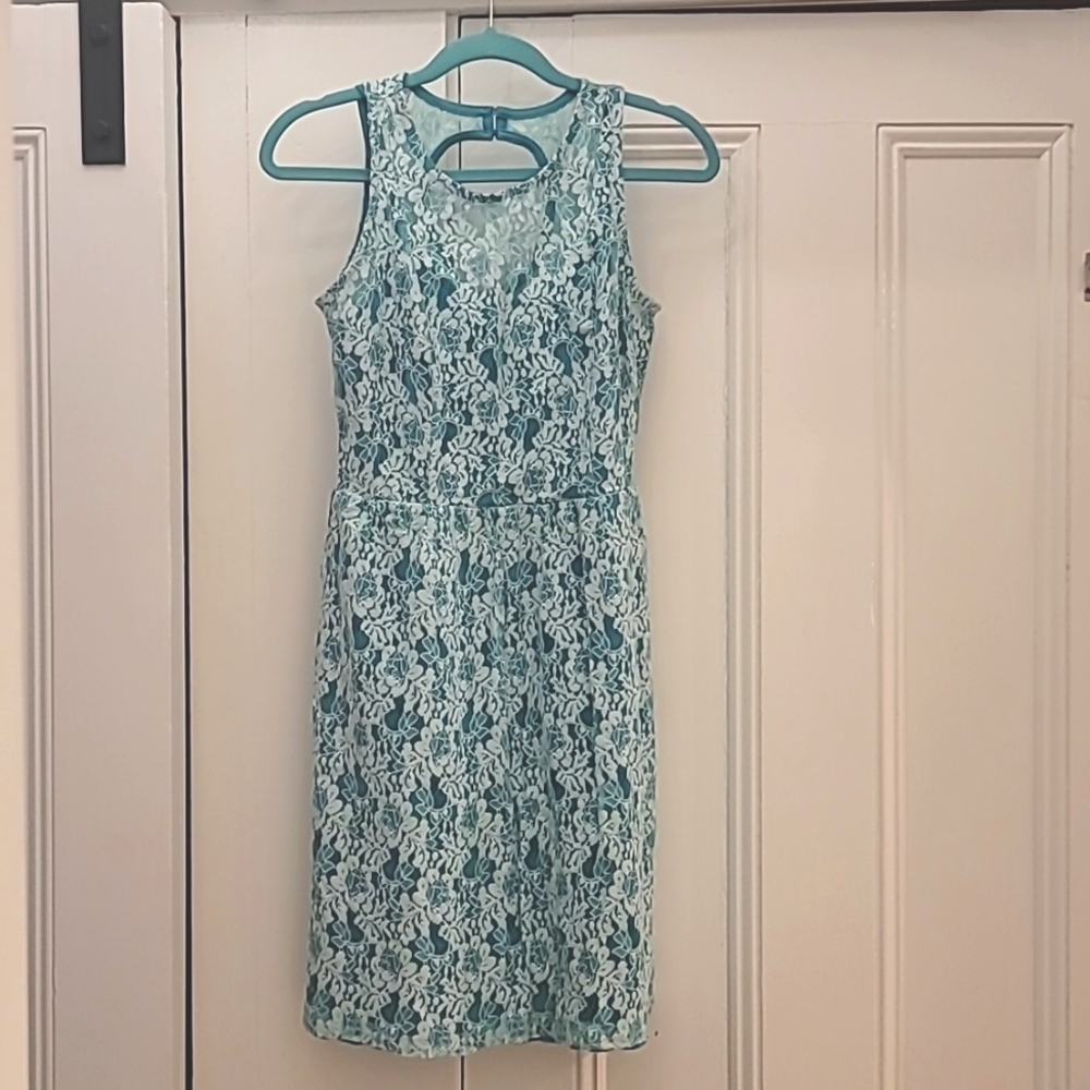 Womens size 8 Cynthia Rowely teal and white lace dress.